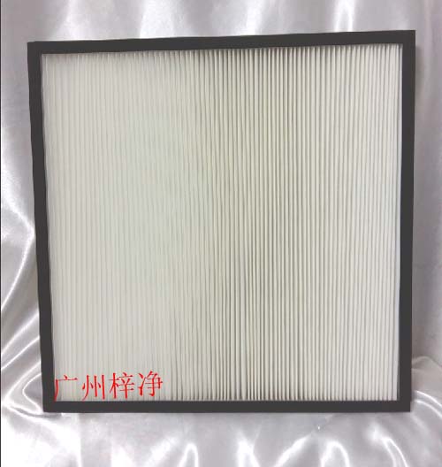 板式中效過濾器設(shè)計特點(diǎn)：風(fēng)量大、阻力小、結(jié)構(gòu)堅固、可重復(fù)清潔使用。