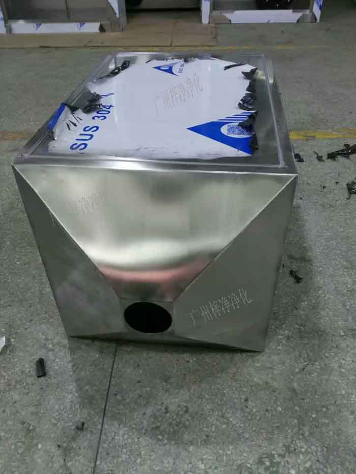 增壓新風(fēng)柜廠家建議初效過(guò)濾器，中效過(guò)濾器每季度更換一次，視實(shí)際使用情況可適當(dāng)延長(zhǎng)或縮短更換周期；