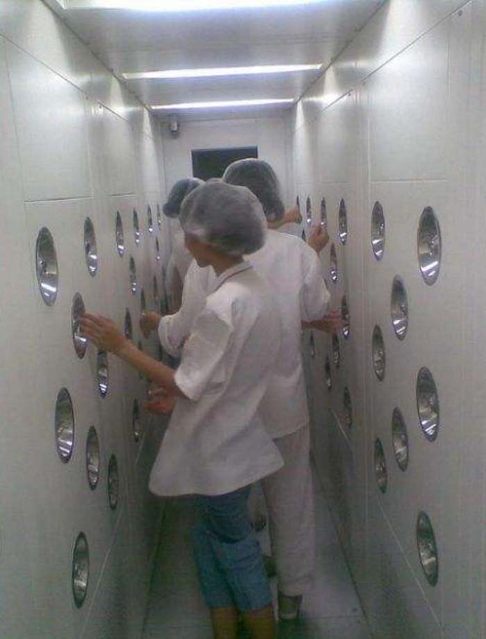 正確使用風淋室不僅能夠有效保證潔凈室內的環(huán)境潔凈度，還能延長設備的使用壽命。
